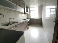 5室2廳2陽(yáng)臺(tái) 騰龍?jiān)窂N房