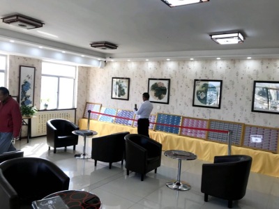 2室2廳1陽(yáng)臺(tái) 集大廣場(chǎng)