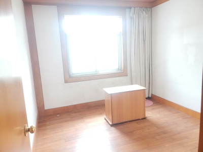 2室2廳1陽臺 五新小區(qū)