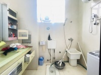 4室2廳4陽(yáng)臺(tái) 滇池衛(wèi)城藍(lán)溪?jiǎng)e墅客廳