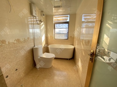 3室2廳2陽(yáng)臺(tái) 朝九晚五