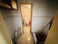 4室2廳3陽臺(tái) 東華小區(qū)衛(wèi)生間