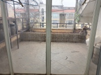 5室2廳2陽(yáng)臺(tái) 經(jīng)緯花園其他