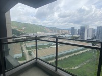 4室2廳2陽臺 招商雍和府一期陽臺