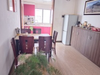 5室2廳2陽(yáng)臺(tái) 經(jīng)緯花園其他