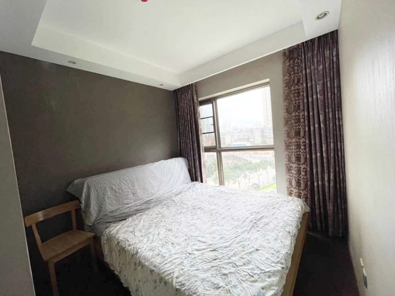 3室2廳1陽臺 七彩俊園臥室