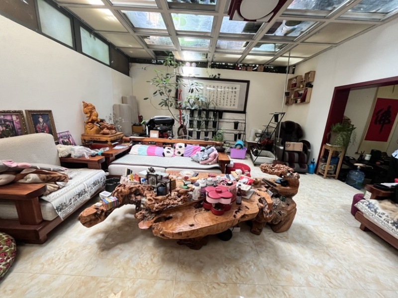 5室2廳4陽臺 龍湖水晶酈城客廳