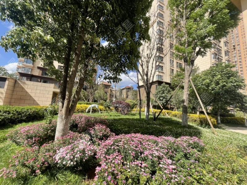 2室1廳1陽臺 中鐵水岸青城A2地塊門廳