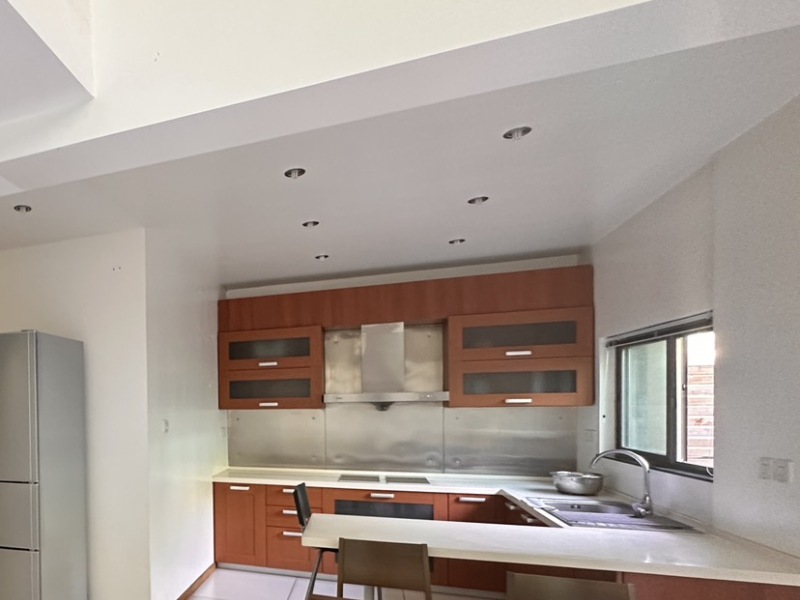 3室2廳1陽(yáng)臺(tái) 公園道一號(hào)廚房