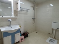 3室2廳2陽(yáng)臺(tái) 未名城A3衛(wèi)生間