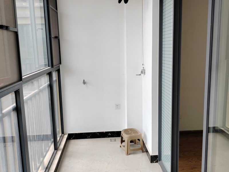 3室2廳1陽臺(tái) 金坤尚城祥和里陽臺(tái)