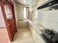 3室2廳1陽臺 濱江俊園一期廚房