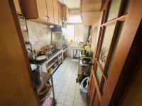 4室2廳3陽臺(tái) 東華小區(qū)廚房