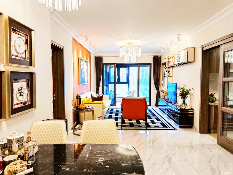 3室2廳1陽(yáng)臺(tái) 碧桂園北城映象立春苑客廳