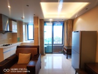 2室2廳2陽臺 紅星國際晶品公寓餐廳