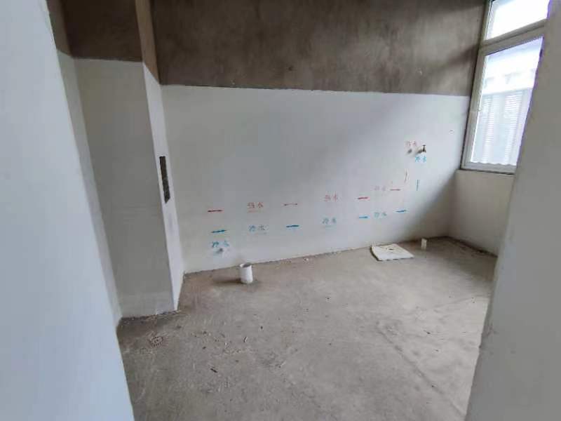 8室4廳4陽(yáng)臺(tái) 世博生態(tài)城依山北鄰里別墅客廳