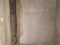 4室2廳1陽臺 潤城四區(qū)門廳