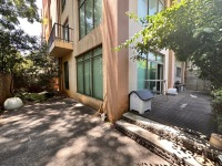 3室2廳1陽(yáng)臺(tái) 公園道一號(hào)自家花園