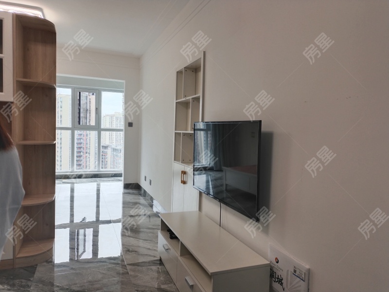 1室1廳1陽(yáng)臺(tái) 潤(rùn)城八區(qū)客廳