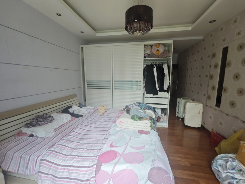 3室2廳2陽臺 和諧世紀臥室