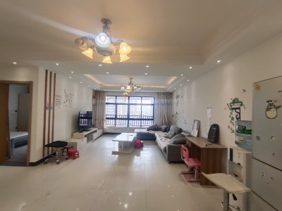 3室2廳2陽(yáng)臺(tái) 春城慧谷B區(qū)