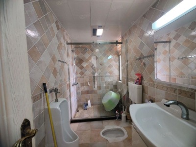 3室2廳1陽(yáng)臺(tái) 滇池衛(wèi)城鹿港B區(qū)