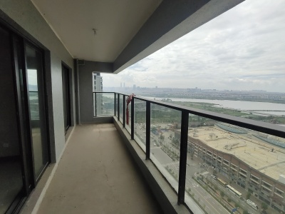 4室2廳2陽臺(tái) 昆明融創(chuàng)文旅城歸海花園南區(qū)