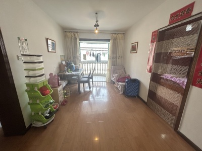 5室2廳2陽(yáng)臺(tái) 世紀(jì)城元春苑