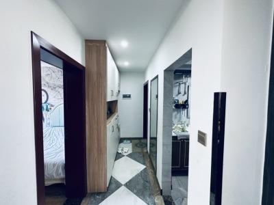 4室2廳2陽臺 金泉小區(qū)二期