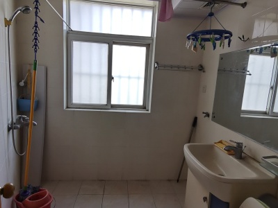 2室2廳1陽(yáng)臺(tái) 康宏小區(qū)