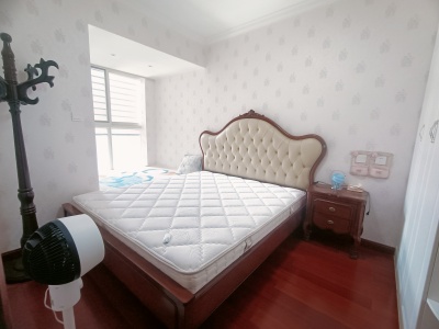 2室2廳2陽(yáng)臺(tái) 潤(rùn)城第三大道