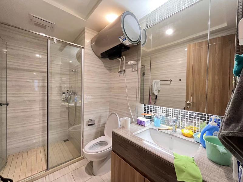 2室2廳1陽(yáng)臺(tái) 恒大云報(bào)華府公寓衛(wèi)生間