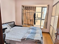 4室2廳2陽臺(tái) 萬宏國(guó)際一期臥室