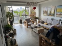 4室2廳4陽(yáng)臺(tái) 城市山別墅客廳