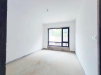 5室2廳3陽臺 華夏四季二期臥室