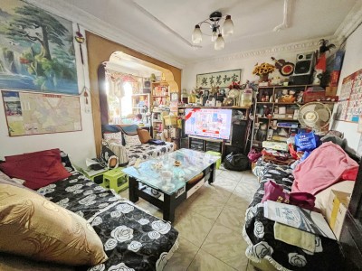 2室2廳1陽臺 鑫苑小區(qū)客廳