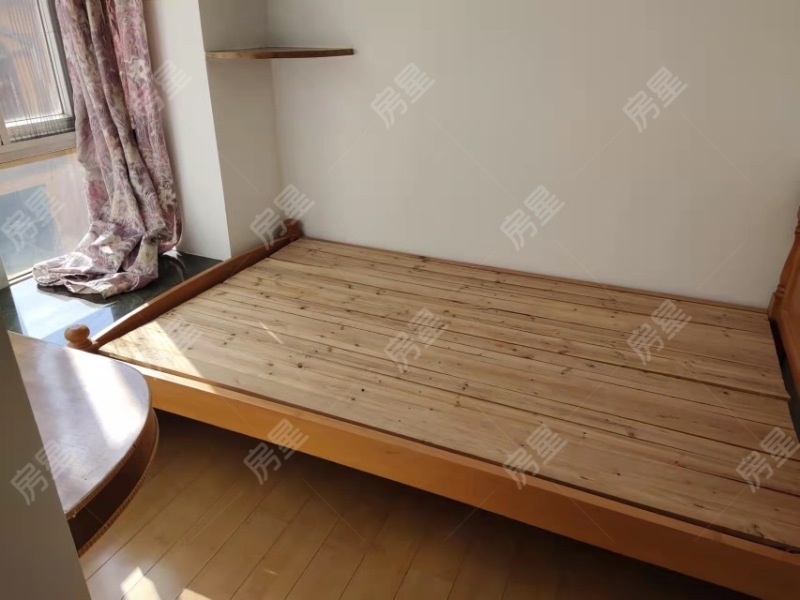 3室2廳1陽臺 實力五星彩園臥室