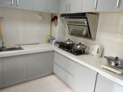 3室1廳1陽(yáng)臺(tái) 頤明園(呈貢)