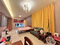 2室2廳1陽(yáng)臺(tái) 恒大云報(bào)華府公寓客廳