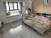 4室2廳4陽(yáng)臺(tái) 城市山別墅臥室