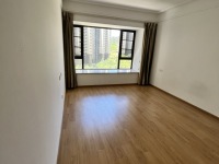 3室2廳2陽臺 中海云著臥室