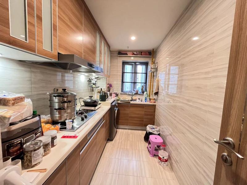 2室2廳1陽(yáng)臺(tái) 恒大云報(bào)華府公寓廚房