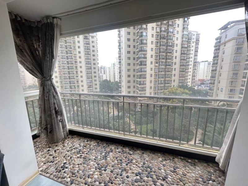 3室2廳2陽臺 遠洋風景陽臺