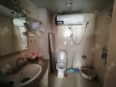 2室2廳1陽臺(tái) 東康花園西區(qū)衛(wèi)生間