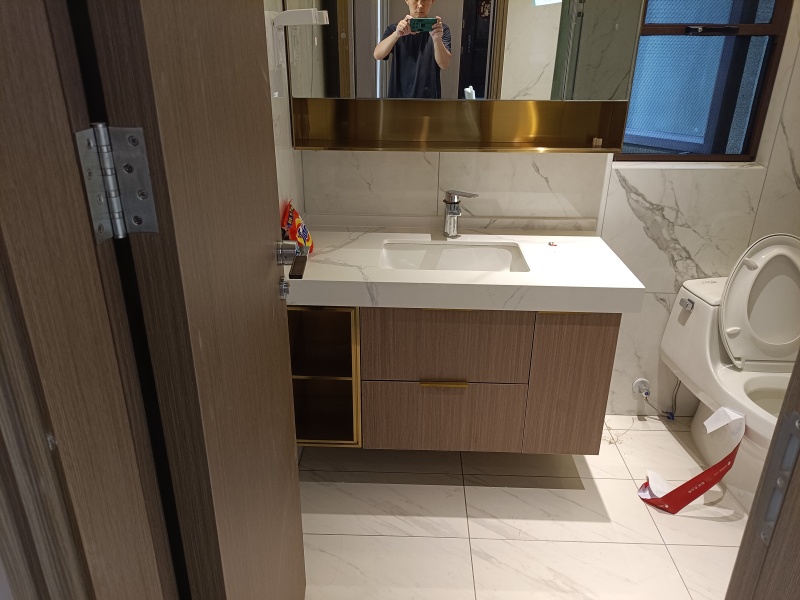 4室2廳2陽臺 德潤香山府衛(wèi)生間