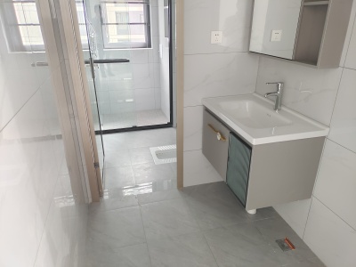 3室2廳1陽(yáng)臺(tái) 京江金翠A6地塊回遷房