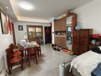 4室2廳2陽臺(tái) 俊發(fā)城茉莉苑門廳