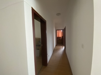 4室2廳2陽臺 華邦鋼構(gòu)大廈