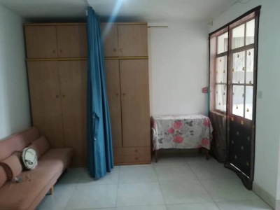 2室1廳1陽臺 紅塔花園