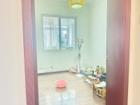 3室2廳2陽臺 東驤神駿一期臥室